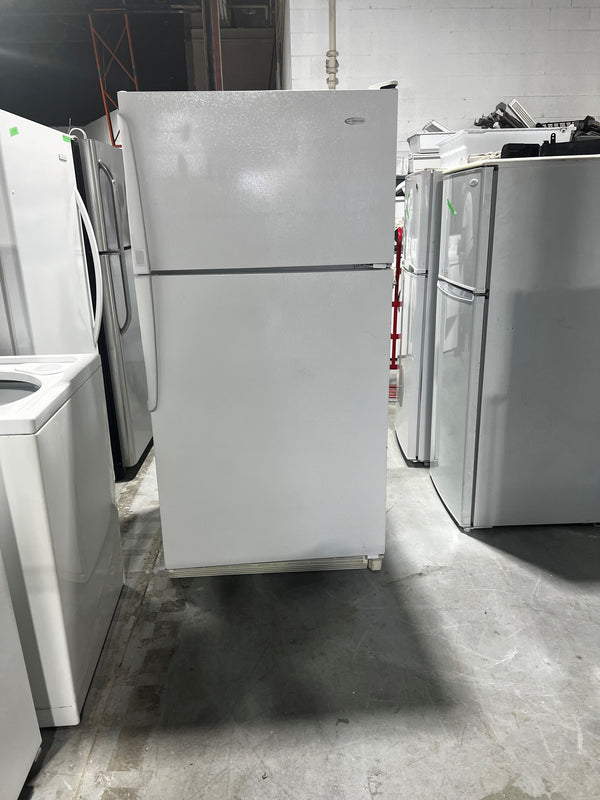 33pp White Refrigerator | DRT2102AW - Amana *** USED ***