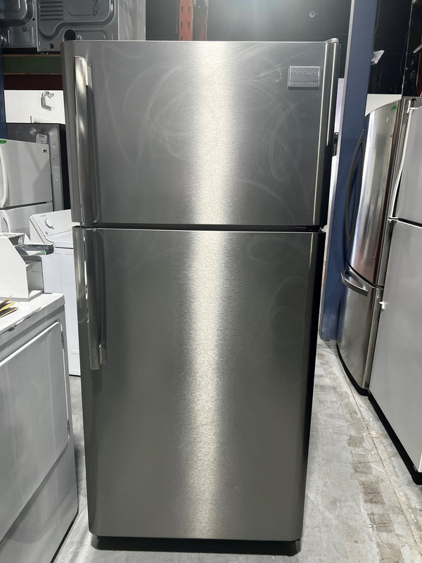 30" stainless steel refrigerator. | FPHI1887KF - Frigidaire Professional *** USED ***