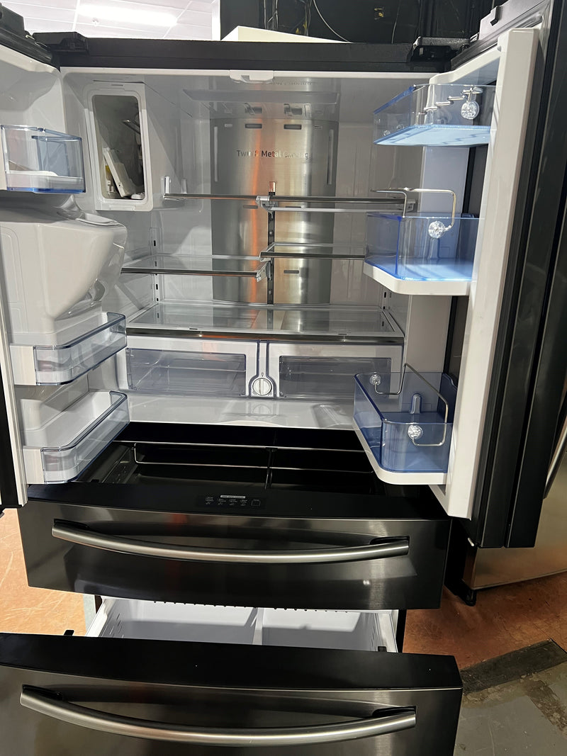 Réfrigérateur 36po 4 portes Inox Sombre (machine a glace non fonctionnel) | RF28JBEDBSG - Samsung *** USAGÉ ***