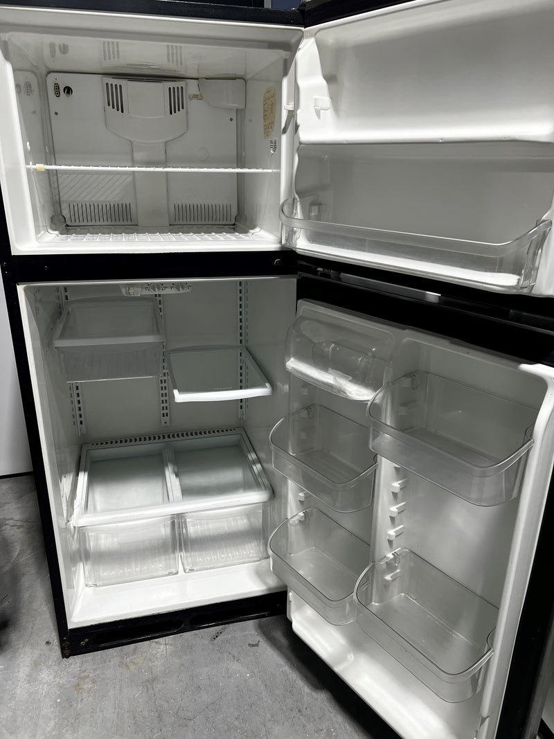 30" stainless steel refrigerator. | PLHT219TCCBN -Frigidaire *** USED ***
