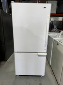 30" white refrigerator with bottom freezer | ABB1921WEW1 - Amana *** USED ***