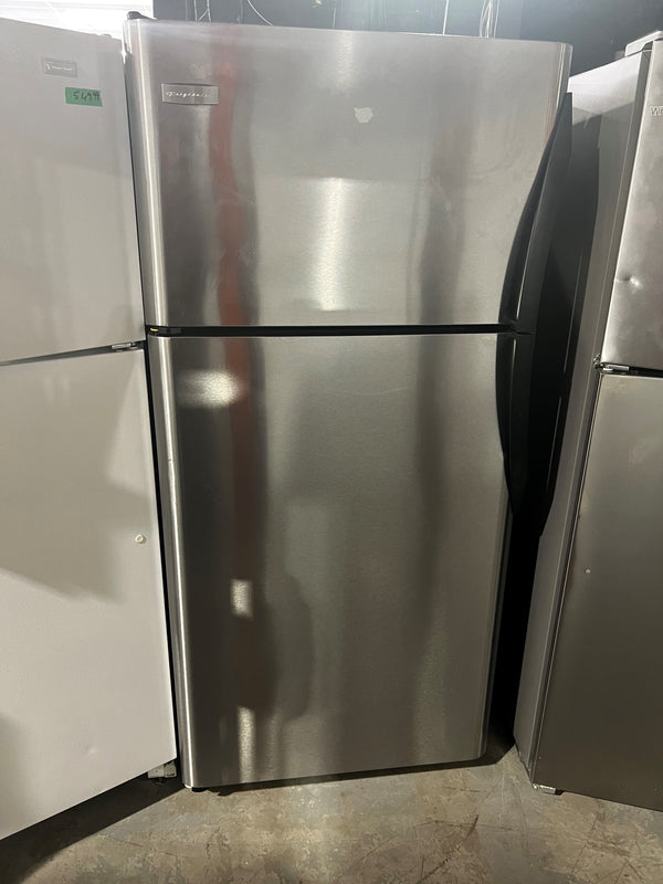 30” Stainless Steel Refrigerator | FRT8S6ESKG - Frigidaire *** USED ***