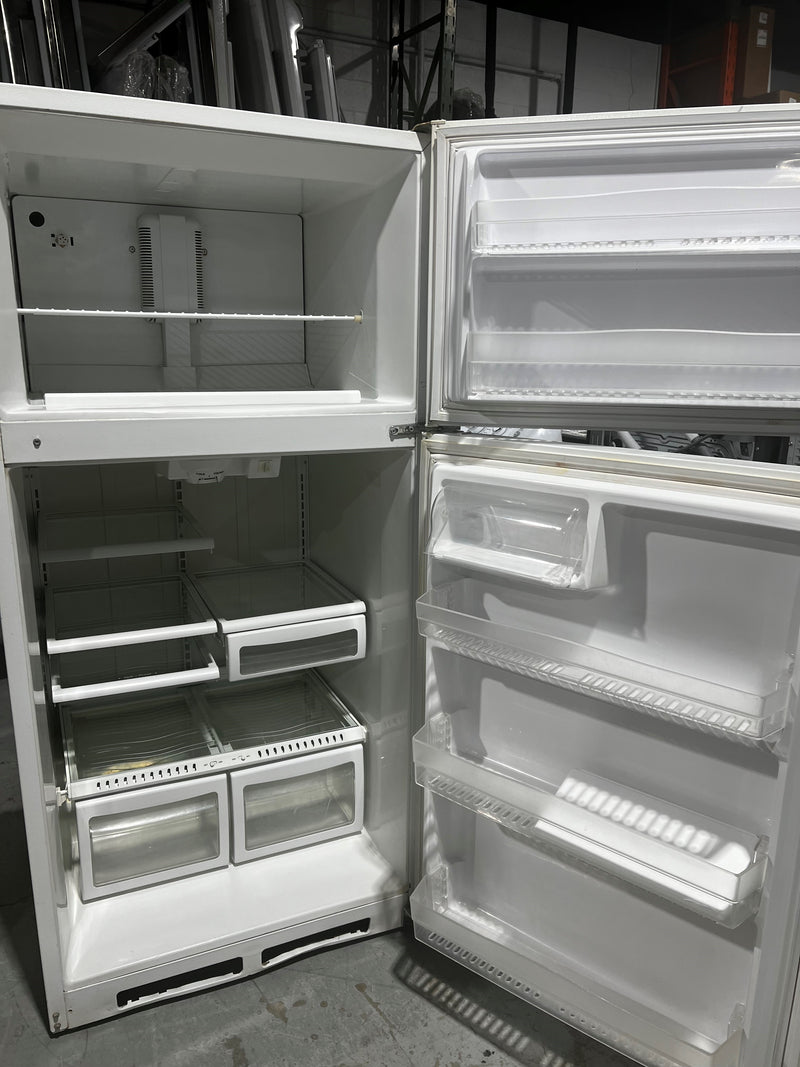 31" white refrigerator | HTQ21JABRSSX - Haier *** USED ***