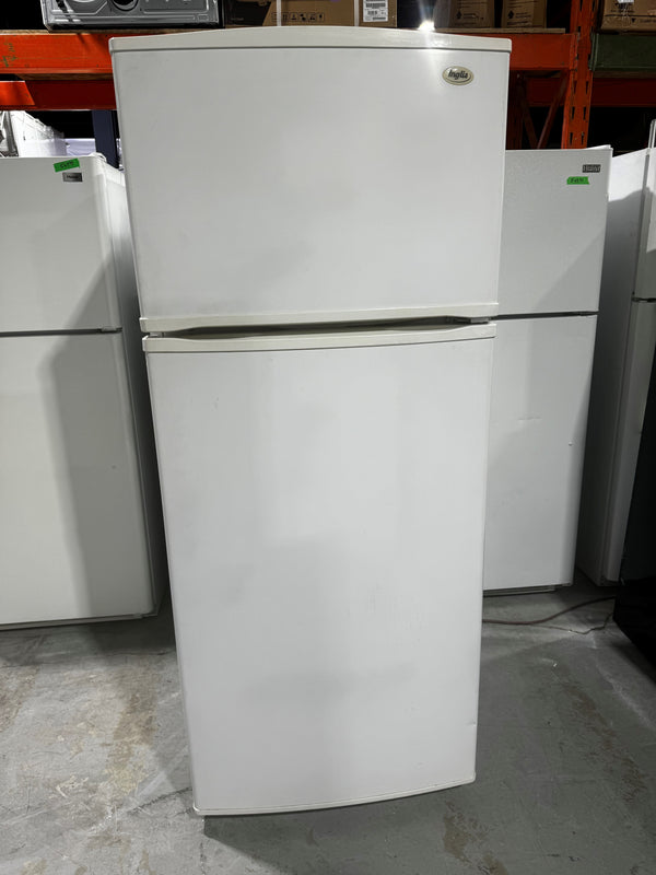 28" white refrigerator | IRT184300 - Inglis *** USED ***
