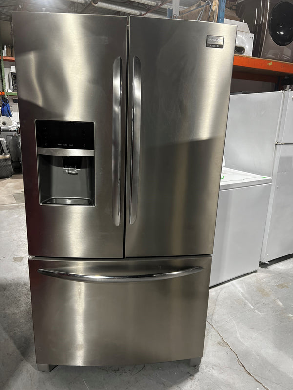 36" stainless steel refrigerator. Bottom freezer 3 doors | FGHB2866PF6 - Frigidaire Gallery *** USED ***
