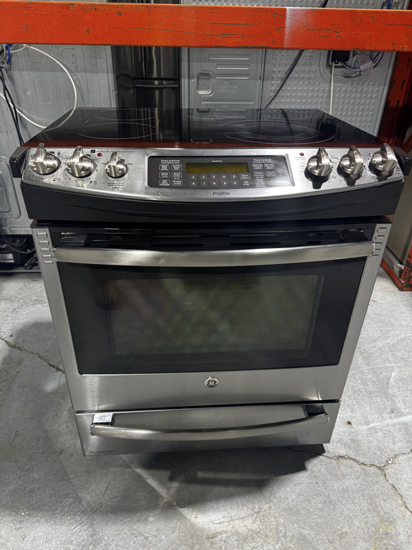 Cuisinière 30po vitrocéramique Inox. | PCS940SFSS - GE Profile *** USAGÉ ***
