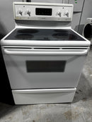 Cuisinière Blanche 30po Vitrocéramique | CFEF372AS3 - Frigidaire *** USAGÉ ***