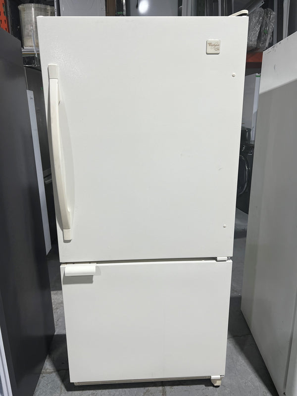 30" White Bottom Freezer Refrigerator | GB8SHKXKT00 - Whirlpool *** USED ***
