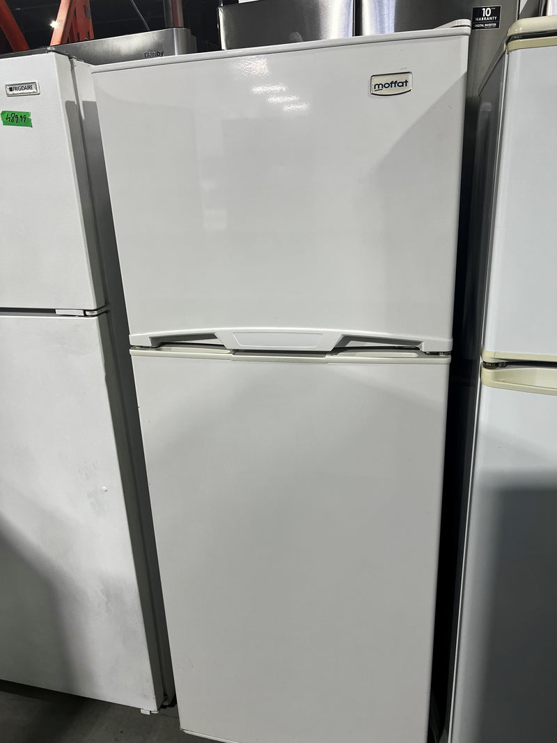 Réfrigérateur 24po Blanc | MTR12BASRWW - Moffat *** USAGÉ ***
