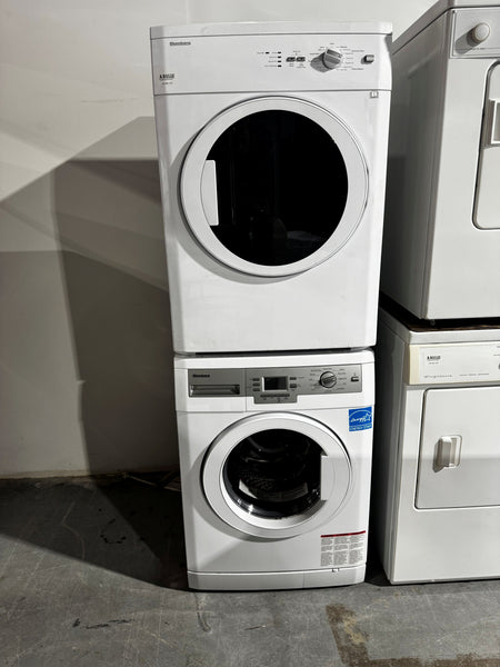 Laveuse Sécheuse 24po  type frontal | WM77120, DV17542 - Blomberg *** USAGÉ ***