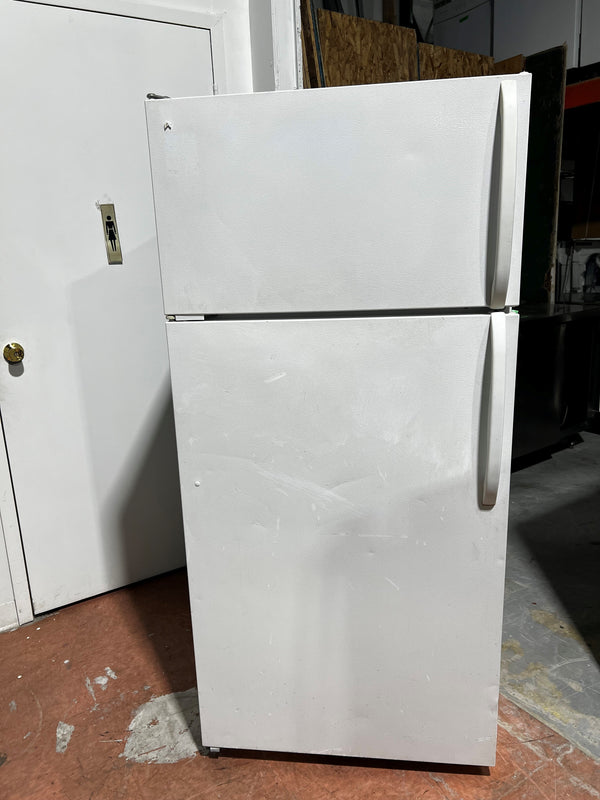 30in Refrigerator White | MRT18CSGW ***USED***