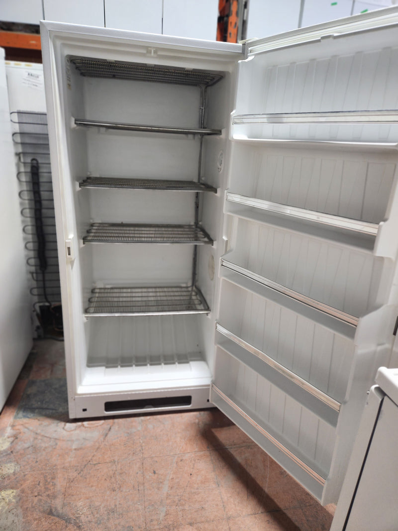 30in Upright Freezer | CWV17-ZF1 - Wood's ***USED***