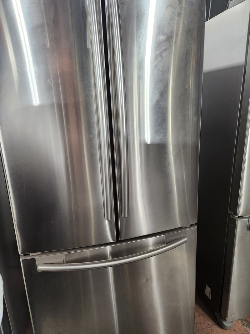 36” stainless steel refrigerator | RF197ACRS - Samsung *** USED ***