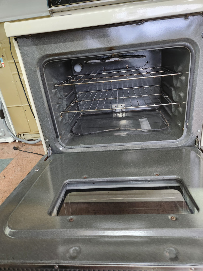 30in Range | WUE35080 - Whirlpool *** USED ***