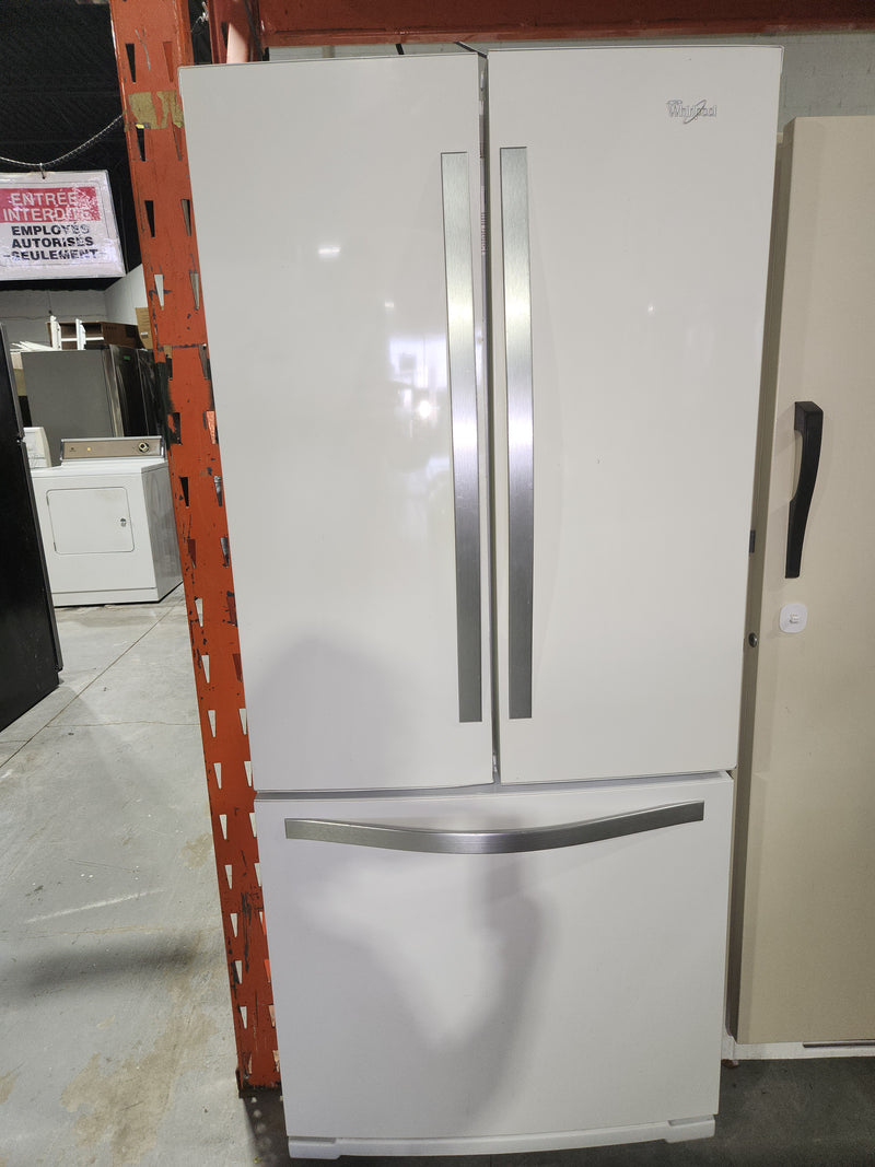 Réfrigérateur 30po Blanc 3 portes congélateur en bas | WRF560SFYH - Whirlpool *** USAGÉ ***