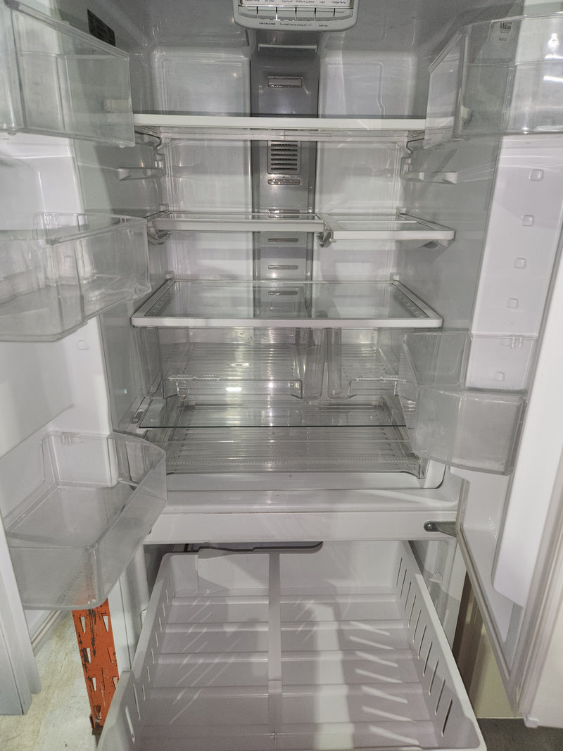 Réfrigérateur 30po Blanc 3 portes congélateur en bas | WRF560SFYH - Whirlpool *** USAGÉ ***
