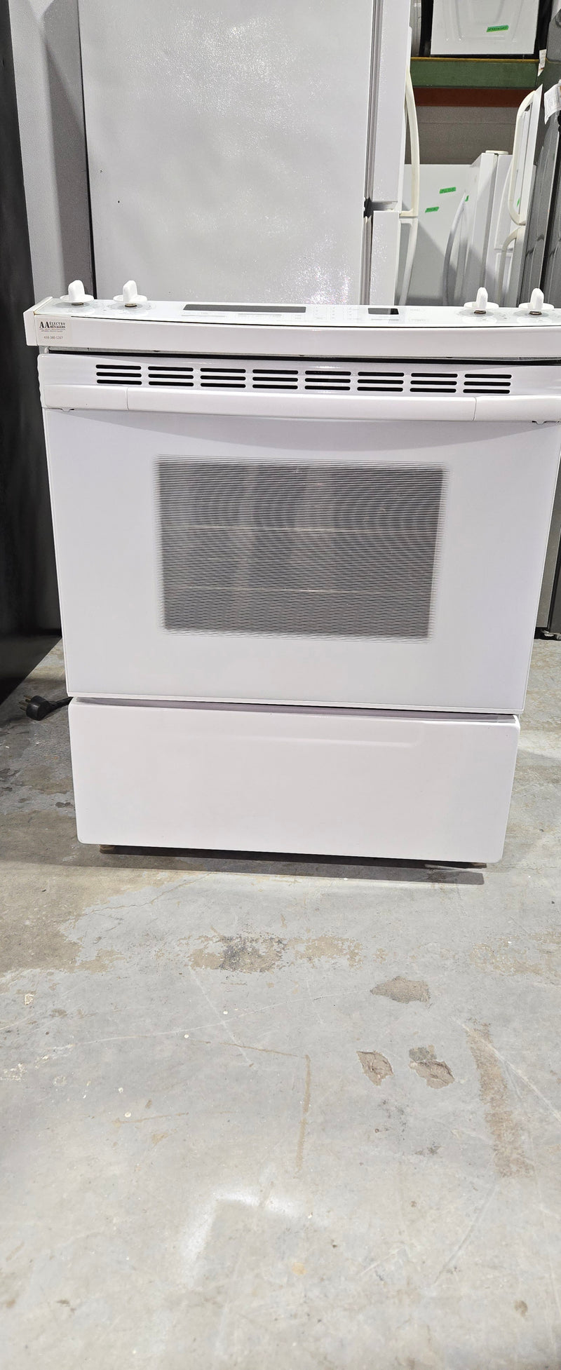 Cuisinière 30po Convection Vitrocéramique Blanche | YKESC307HW8 - Whirlpool  *** USAGÉ ***