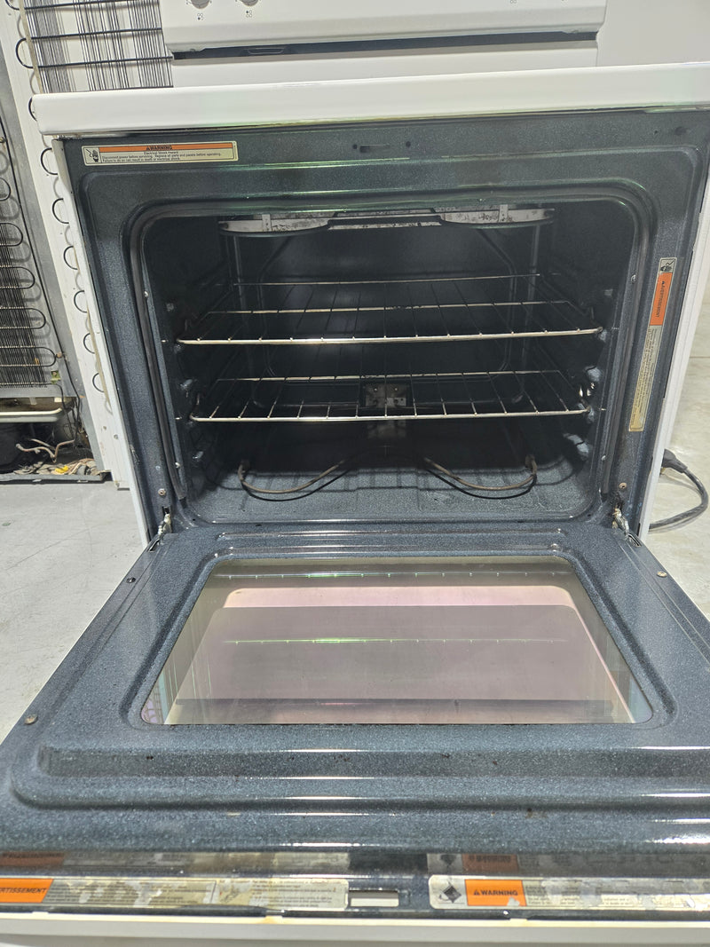 Cuisinière Blanche 30 po Vitrocéramique | YIES350XW - IKEA *** USAGÉ ***