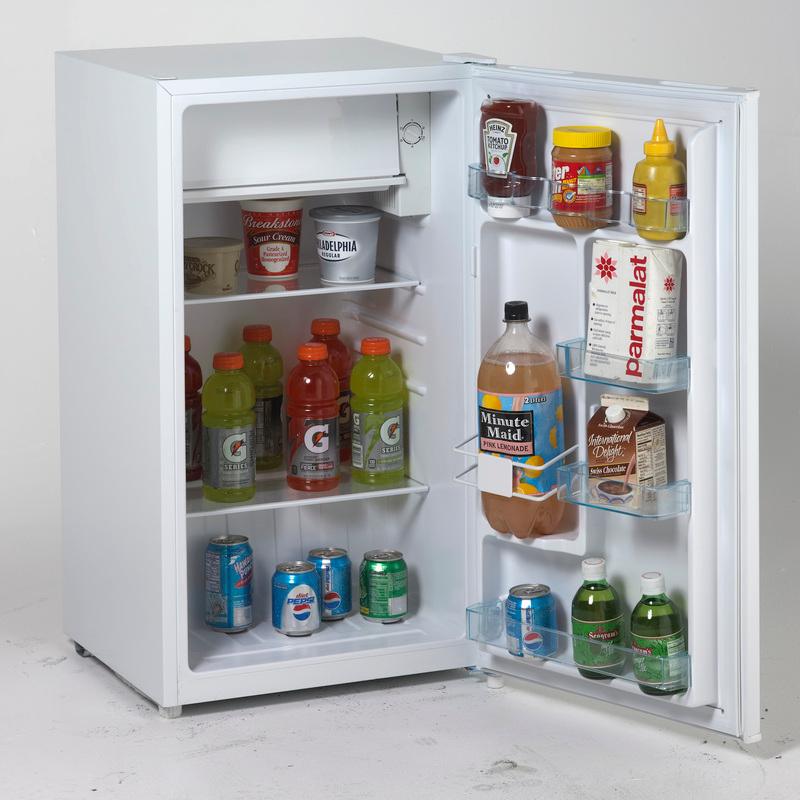 Avanti 3.3cu.ft  Freestanding Compact Refrigerator RM3306W IMAGE 3