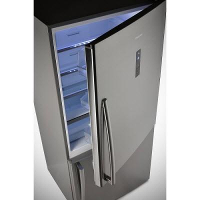 Hisense 31-inch, 17 cu. ft. Counter-Depth Bottom Freezer Refrigerator RB17N6ASE IMAGE 2