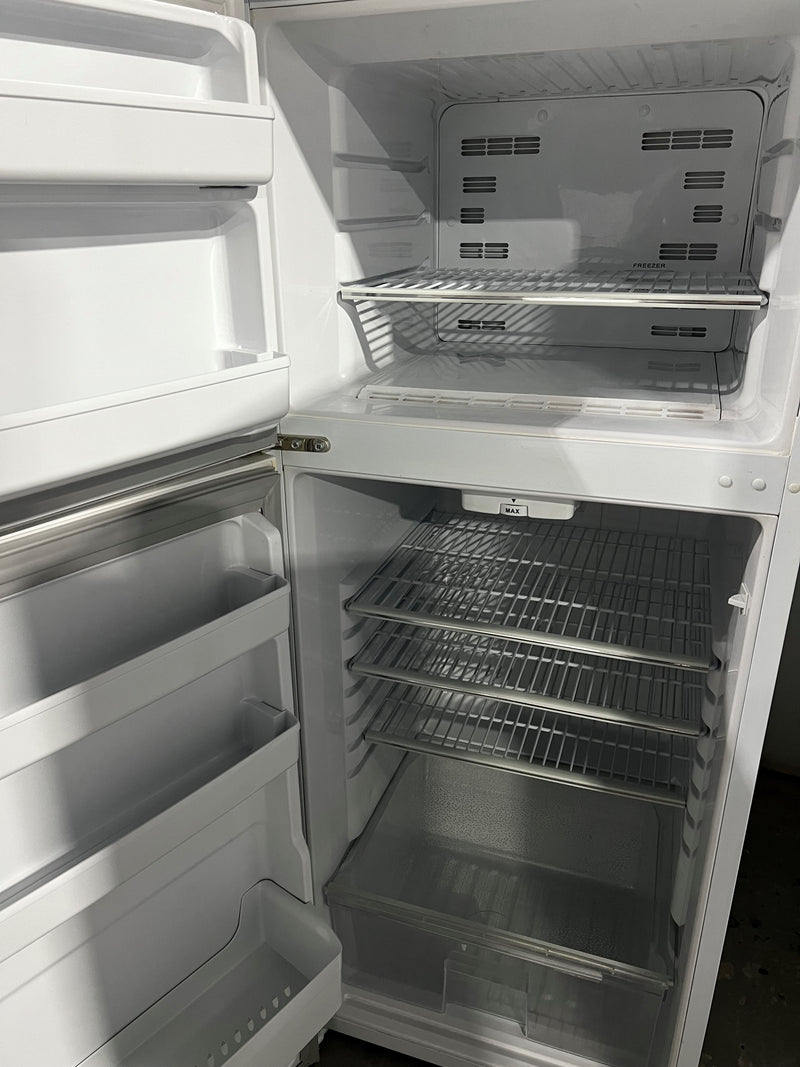 Réfrigérateur 24po Blanc | DFF1144W - Danby *** USAGÉ ***