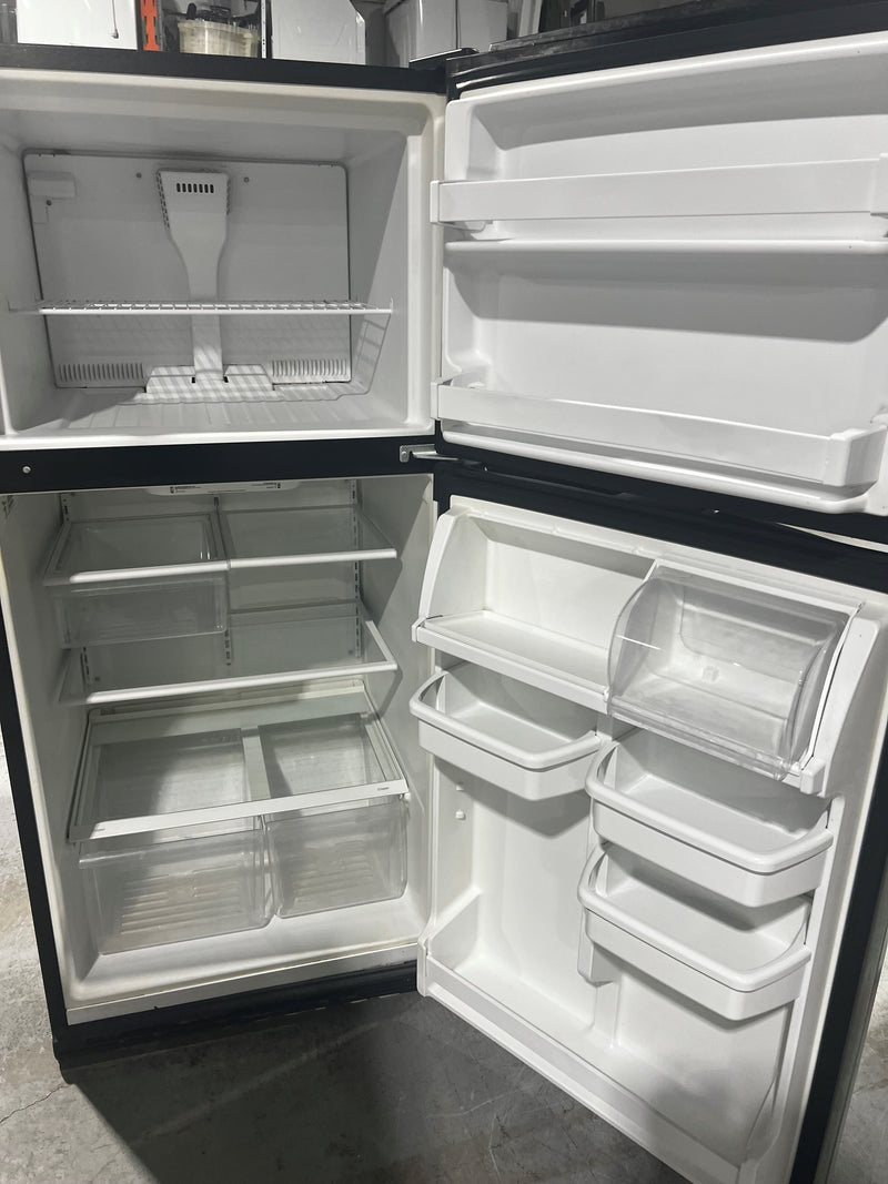 30” stainless steel refrigerator | ER9FHKXVS01 - Whirlpool *** USED ***