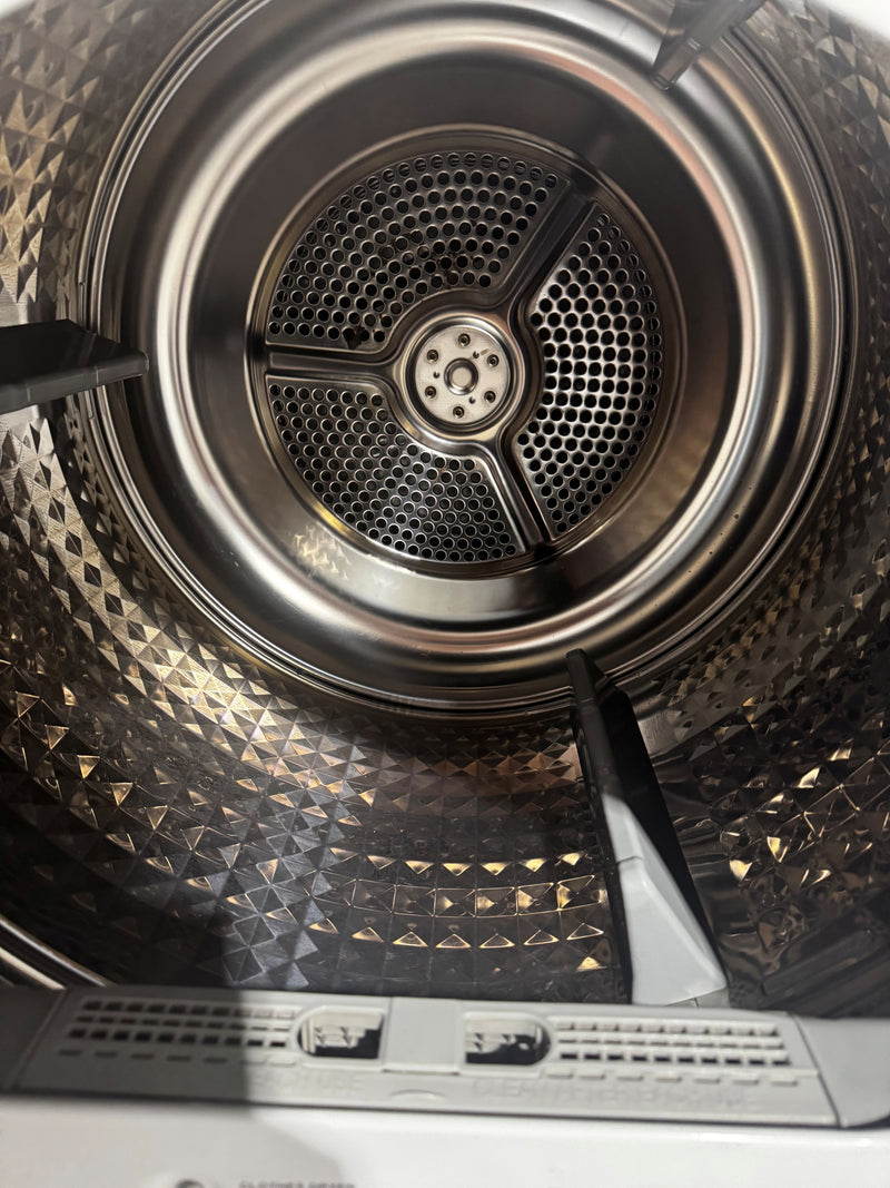 Sécheuse blanche 24po type frontal | DV22K6800EW - Samsung *** USAGÉ ***