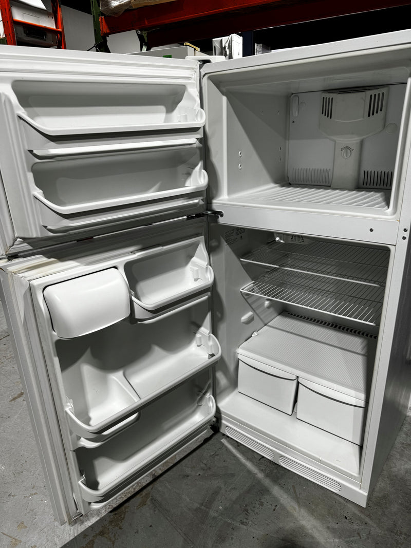 28in White Refrigerator | FFHT1513LWA - Frigidaire *** USED ***