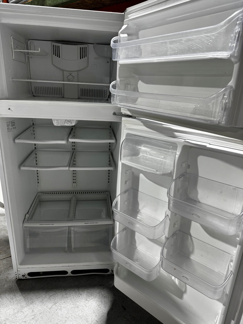 30in White Refrigerator | GS18HTZDWD - Frigidaire Gallery *** USED ***