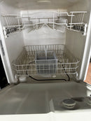 Lave-Vaisselle 24po Blanc cuve plastique | HDA2100V00WW - Hotpoint *** USAGÉ ***