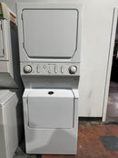 Centre de buanderie 27po laveuse/sécheuse superposées électrique | MLE2000AZW - Maytag *** USAGÉ ***