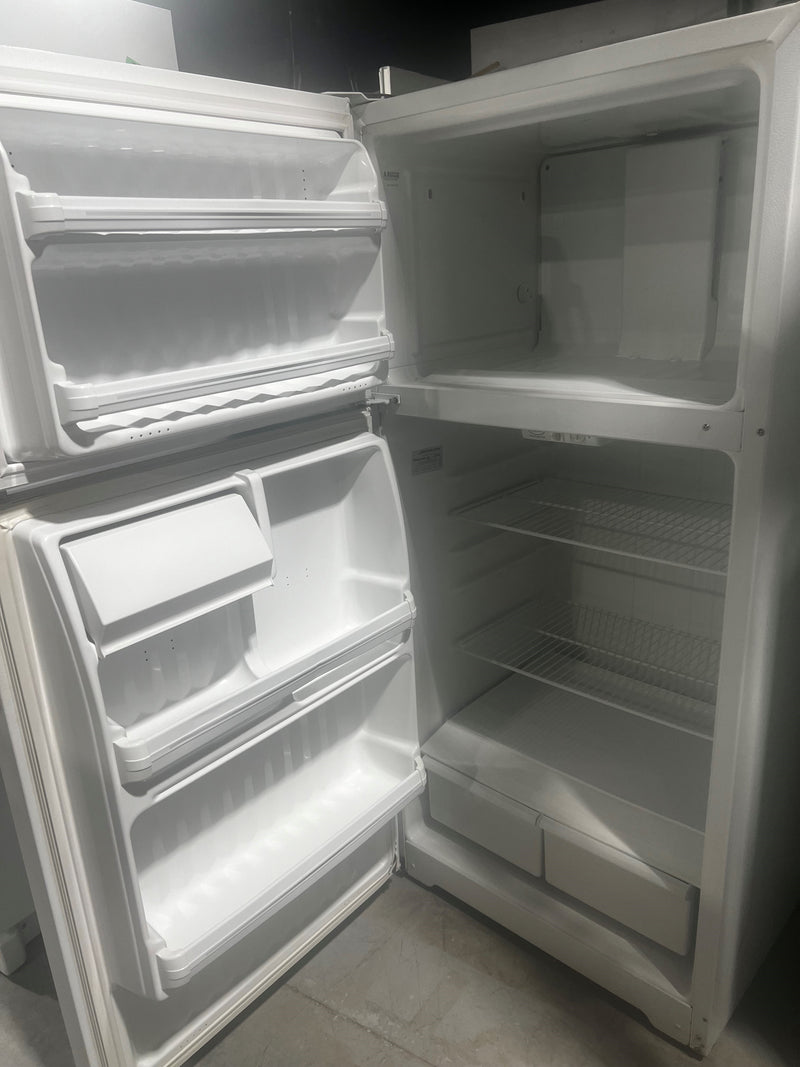 Réfrigérateur 28po Blanc | GTR15BBMFRWW - GE *** USAGÉ ***