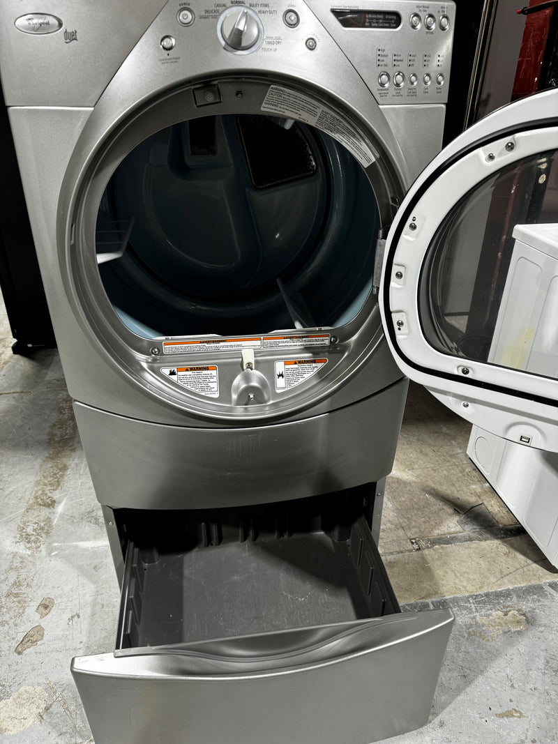 Front type dryer with Pedestal | Whirlpool *** USED ***