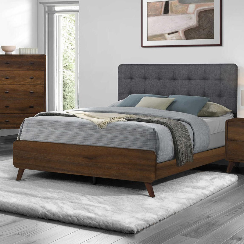 Monarch I 5230Q 4 pc Queen Panel Bedroom Set IMAGE 2