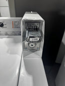 White Coin Operated Washer | MAT12CSDAW - Maytag Commercial *** USED ***