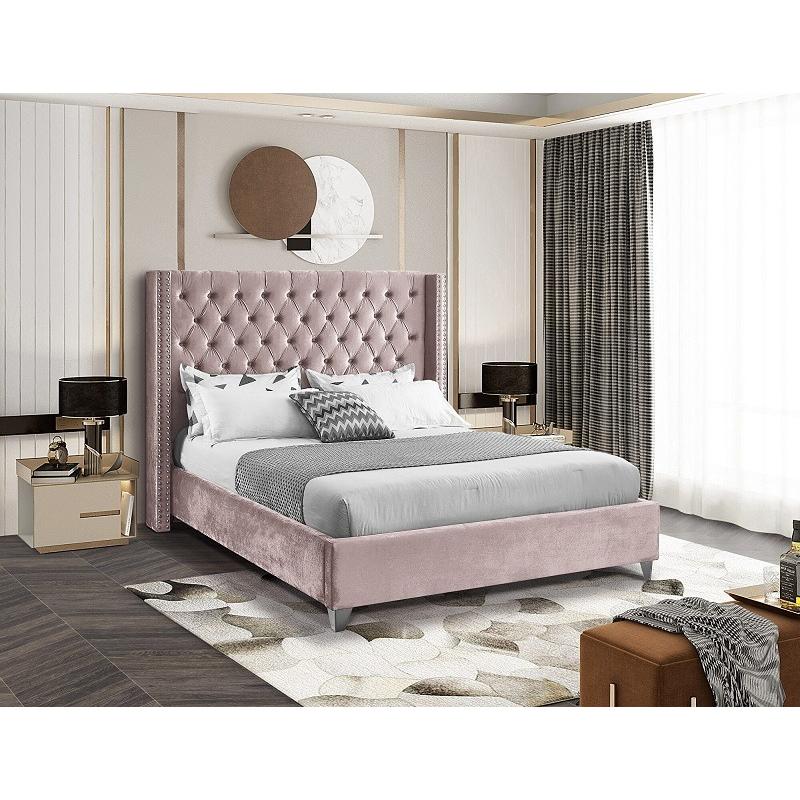 IFDC King Upholstered Bed IF 5895 - 78 IMAGE 1