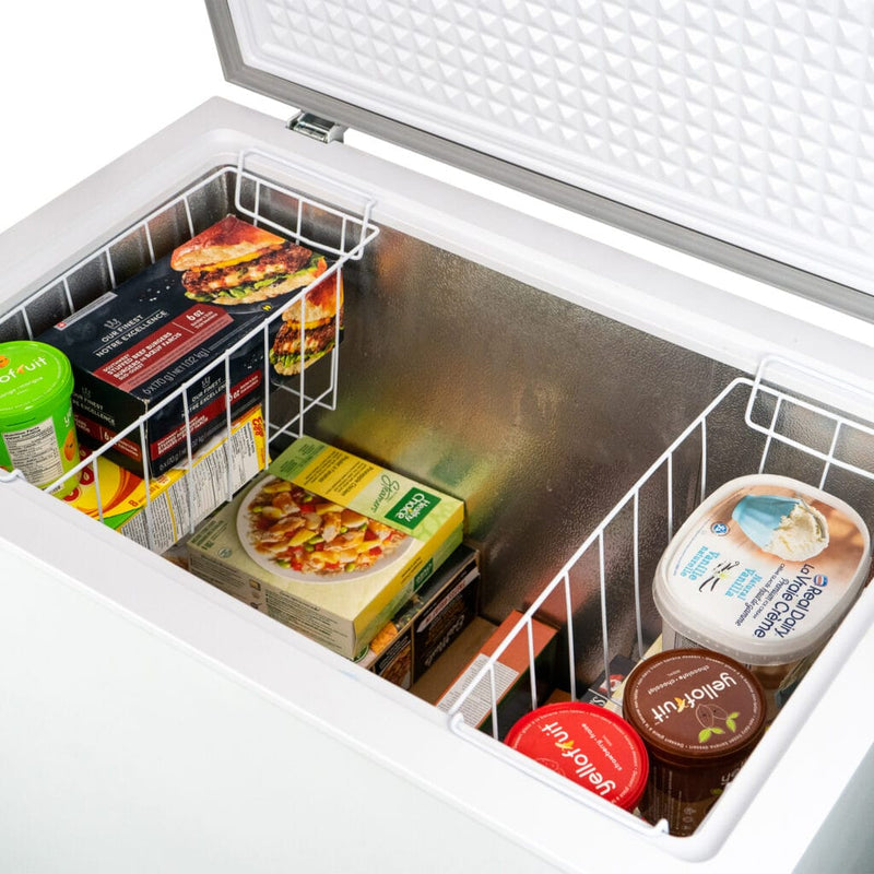 Danby DCF070A5WCDB 7 Cubic Feet White Convertible Chest Freezer to Refrigerator [SCRATCH & DENT]