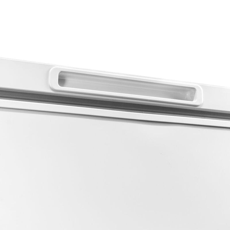 Danby DCF070A5WCDB 7 Cubic Feet White Convertible Chest Freezer to Refrigerator [SCRATCH & DENT]
