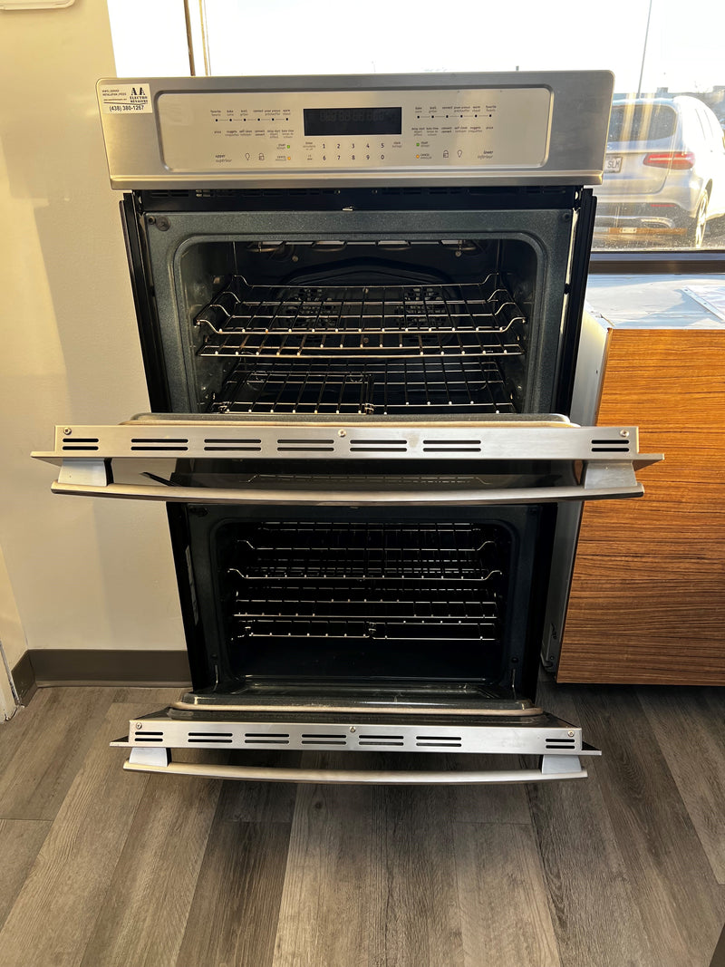 Built-In Double Oven | CPET3085KF2 - Frigidaire ***USED***