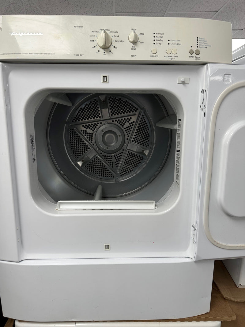 27" 5.8 cu. ft. Electric Dryer | FEQ1442ES - Frigidaire ***USED***