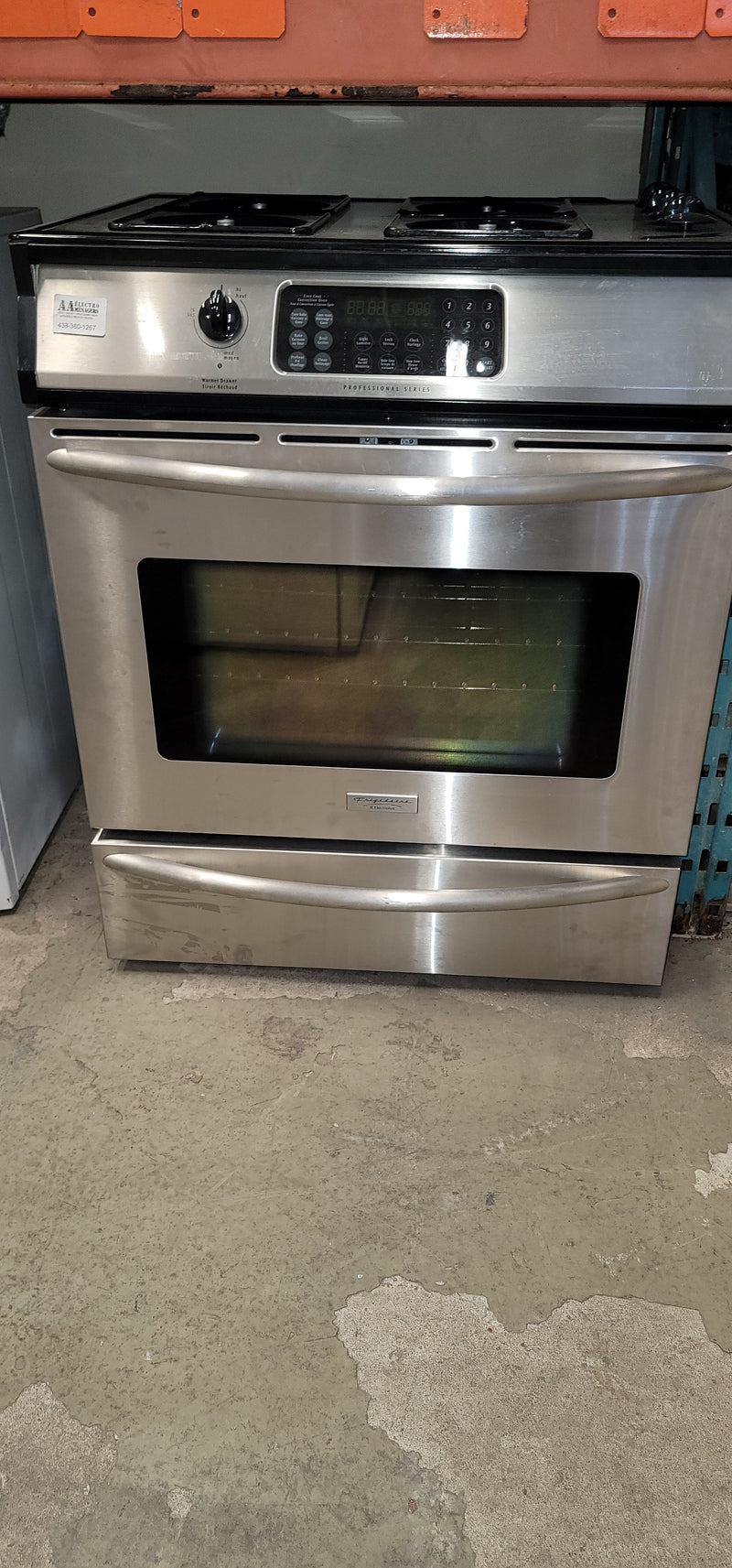 Cuisinière 30po à Gaz Biénergie | FRIGIDAIRE  ***USED***