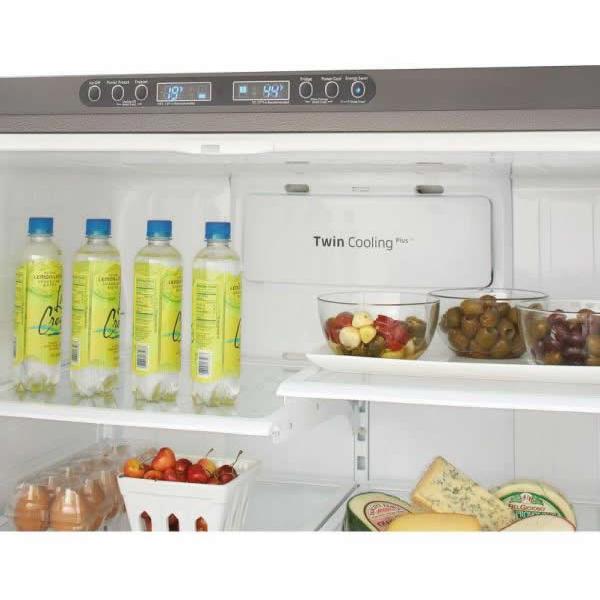 Samsung 36-inch, 25.5 cu. ft. French Freestanding 3-Door Refrigerator with Twin Cooling Plus™ RF26HFENDSR/AA IMAGE 16