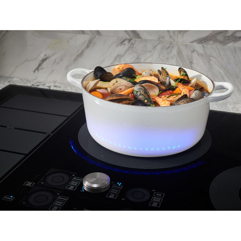 Samsung 36-inch Built-in Induction Cooktop with  Virtual Flame™ Technology NZ36M9880UB/AA IMAGE 9