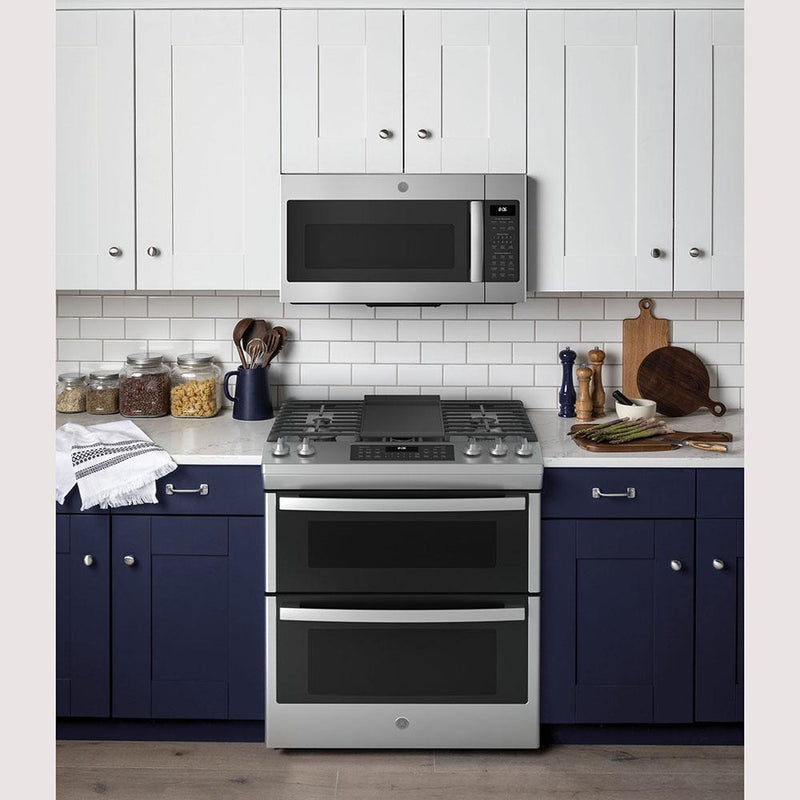 GE 30-inch Slide-in Gas Range with True European Convection Technology JCGSS86SPSS IMAGE 5