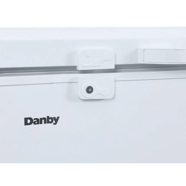 Danby 17.1 cu.ft. Chest Freezer with LED Lighting DCFM171A1WDB IMAGE 2